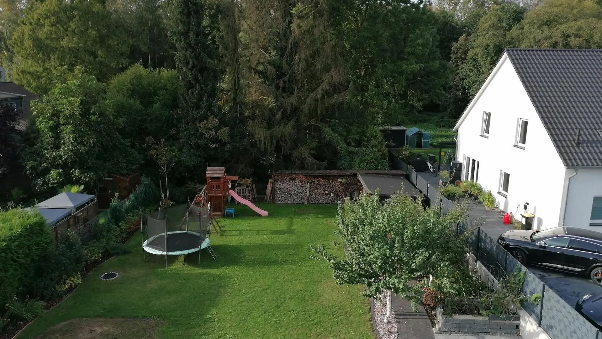Aluston Daire Hannover Almanya